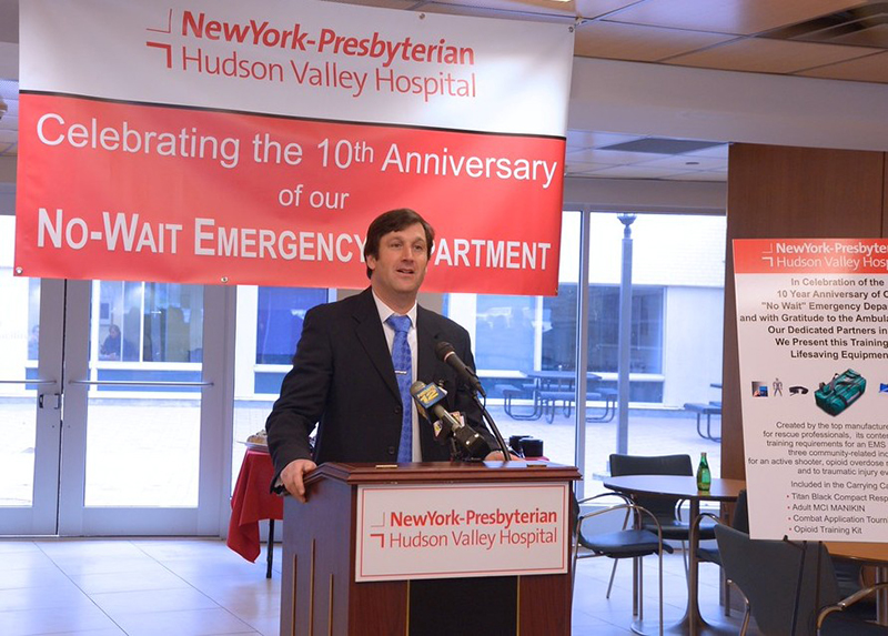 Dr. Nutovits speaking at NewYork-Presbyterian 10th Anniversary No-Wait Emergency Department