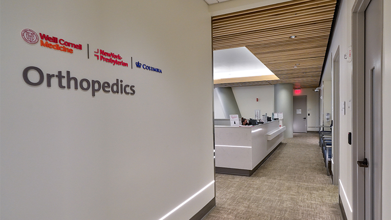 28-25 Jackson Avenue location