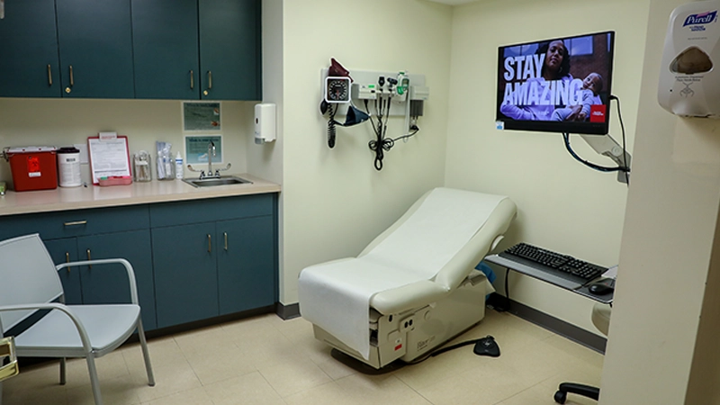 685 White Plains Road