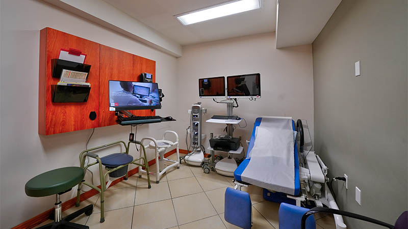 the interior of 75-68 187th Avenue