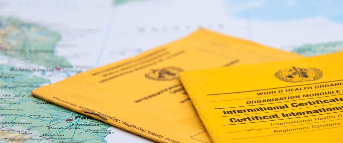 How to Stay Healthy While Traveling the Globe